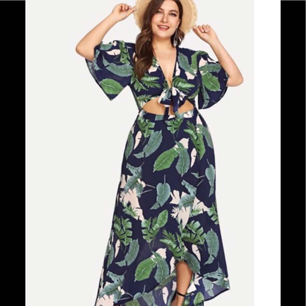 🌺Floral Tropical Maxi Dress